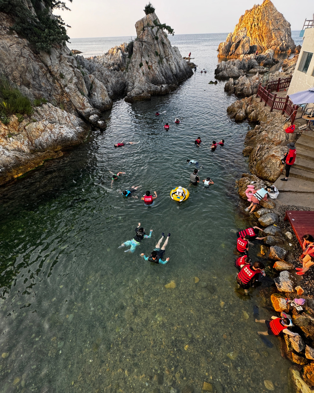 “국내 해변여행지 추천｜저렴하고 감성 가득한 바다 명소 총정리”